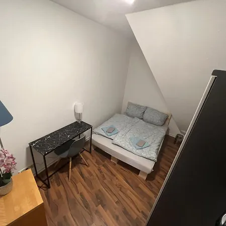 Privat-zimmer - Ohne Fenster - Würzburg