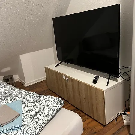 Privat-zimmer - Ohne Fenster - *